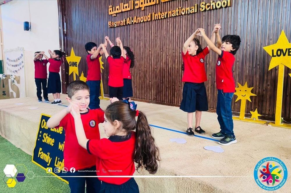 عروض مسرحية لطلابنا — مدارس بسمة العنود العالمية